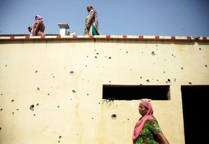 5 lakh compensation to the victims of firing from across the border