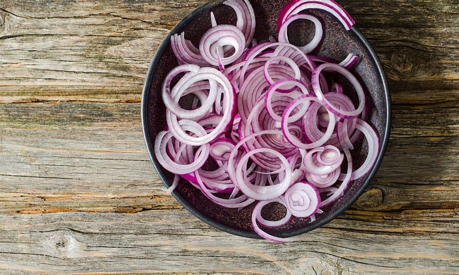 benefits of onion tea