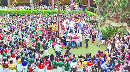 Kanha, Radha plenty of fun