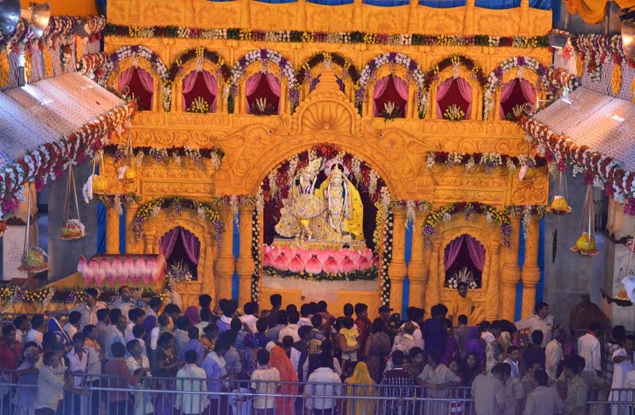 Beautiful pictures of krishna Janmashtmi direct from Birth Place at Mathura-Vrindavan