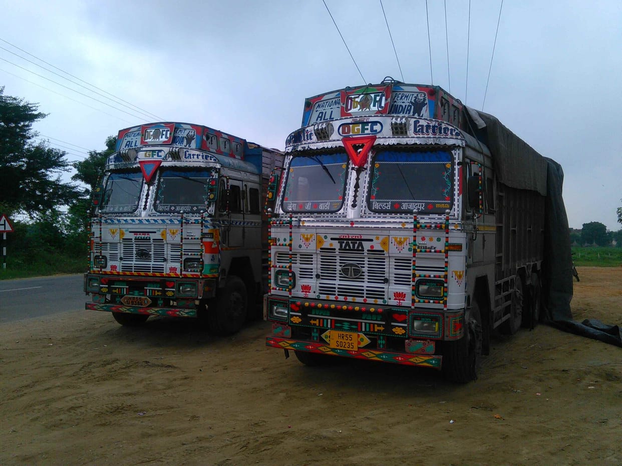 currency ban trucks movement jam markets suffers