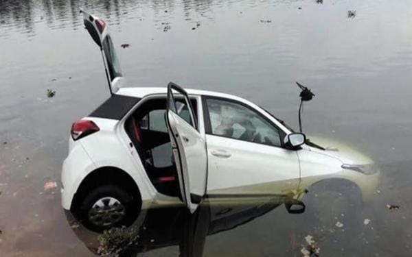 Fight-between-lovers-raised-dire-step-made-the-car-into-the-Bhakra-canal