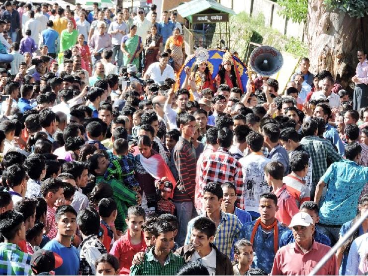 People arrived at the fair