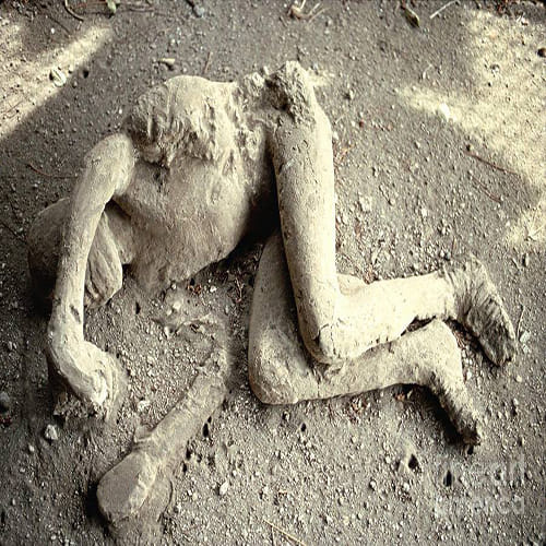 people buried in Pompeii 