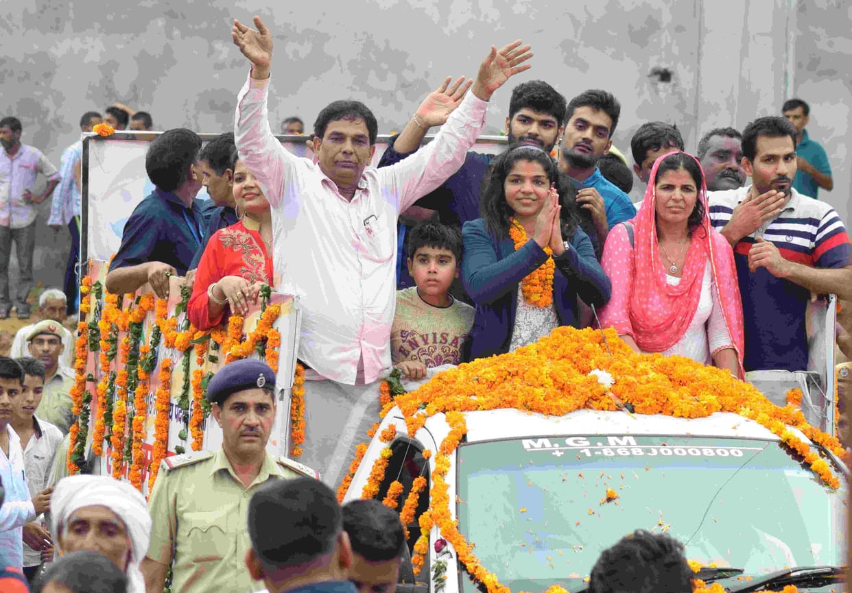 maharshi dayanand university will produce documentary on olympic medalist wrestler sakshi malik