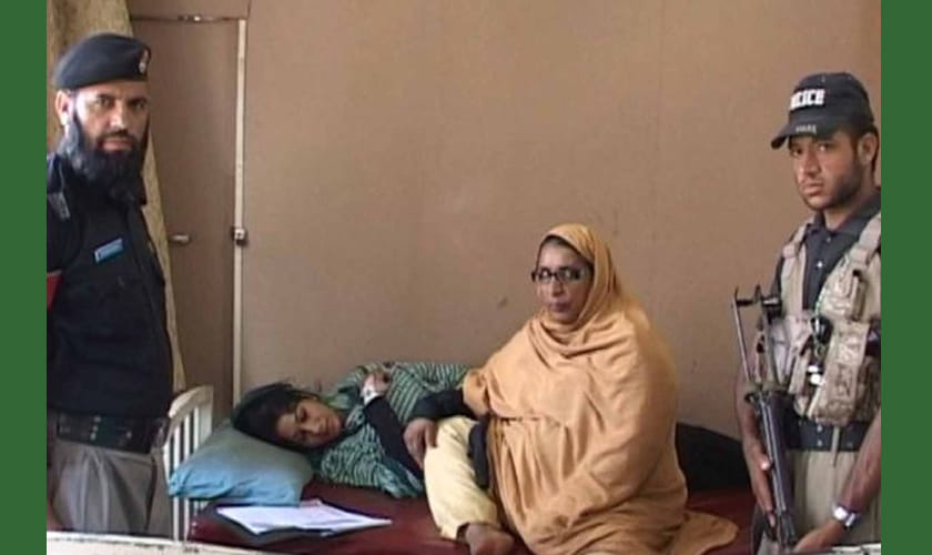 shakila khan's father and brother in law tried to stone her to death in Swat Valley