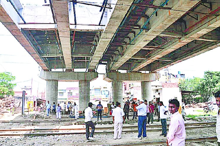 Incident turned on flyover