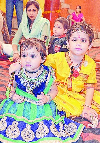 Krishna's birth, the faithful happy