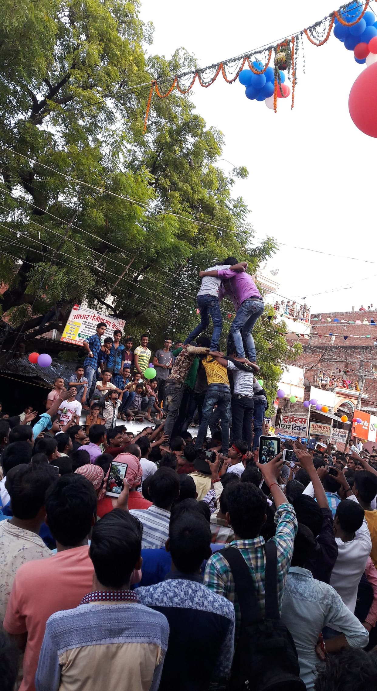  Krishna - Sudama float won the hearts of all