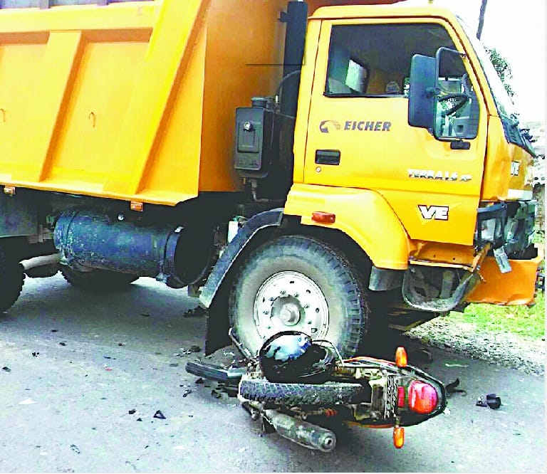  Bike rider crushed by dumper
