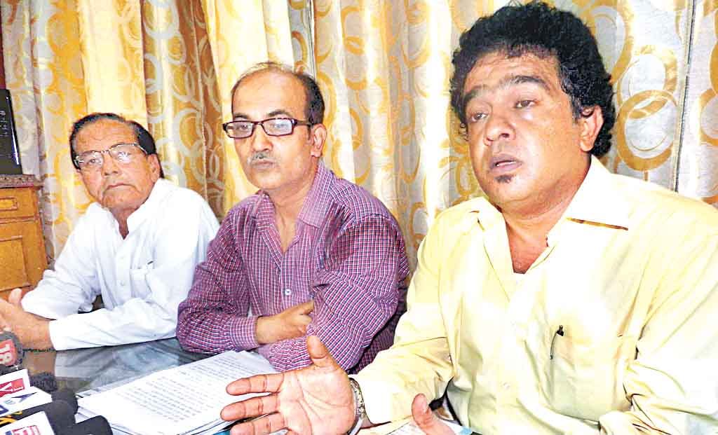 Tanveer Azam are brutalizing
