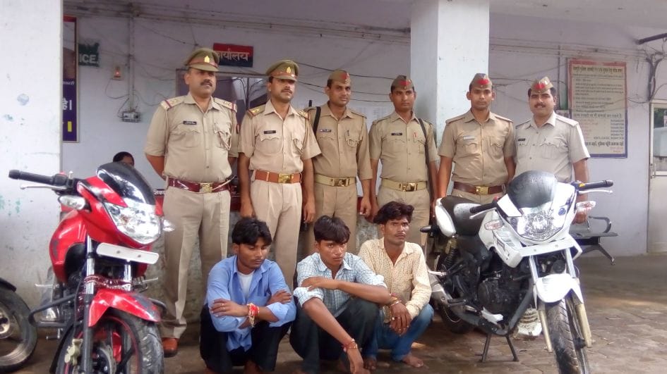 SDM orderly looted cash and mobile