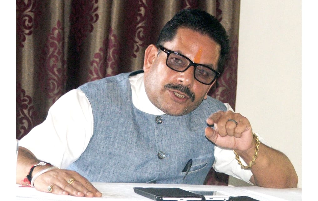 Congress Spokesman Deepak Sharma Statment on Yug muder Case, Ask resignation From Vidya Stokes.