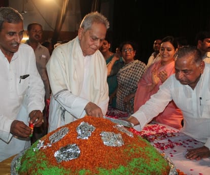 Mulayam Singh speaks about kalyan singh in Lucknow.