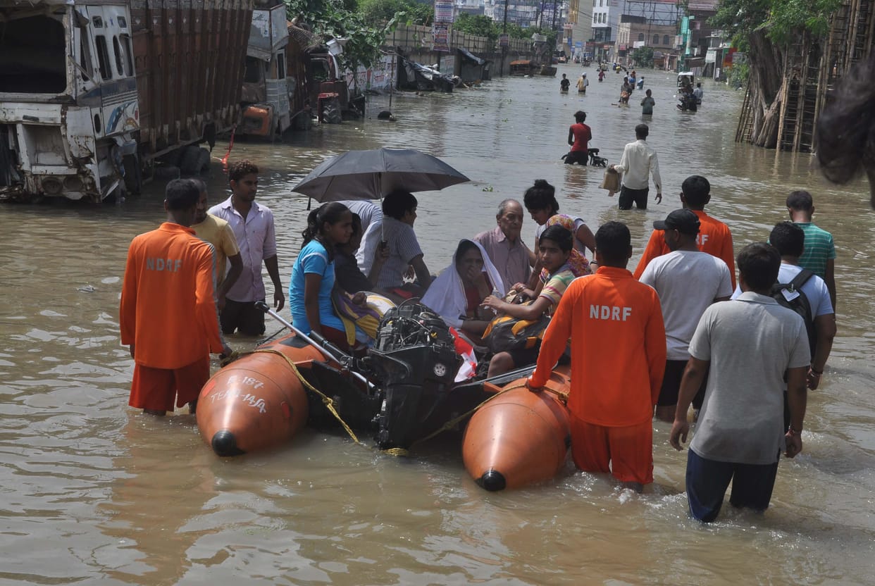 NDRF personnel involved in the attack on the flood relief