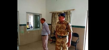 cisf jawan shoot himself on duty at mewla maharajpur metro station