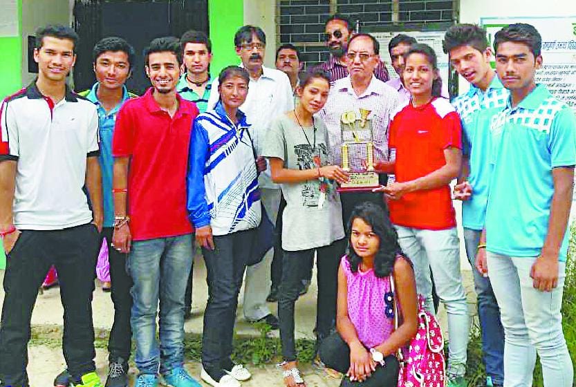 Shakuntala Narthjon play in competition, Neha