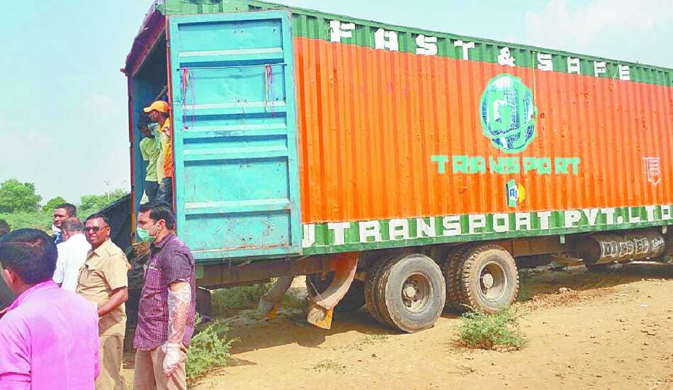 cattle smuggling, smuggler run away, 31 cattle died, cattle smuggling in Hisar, Hisar