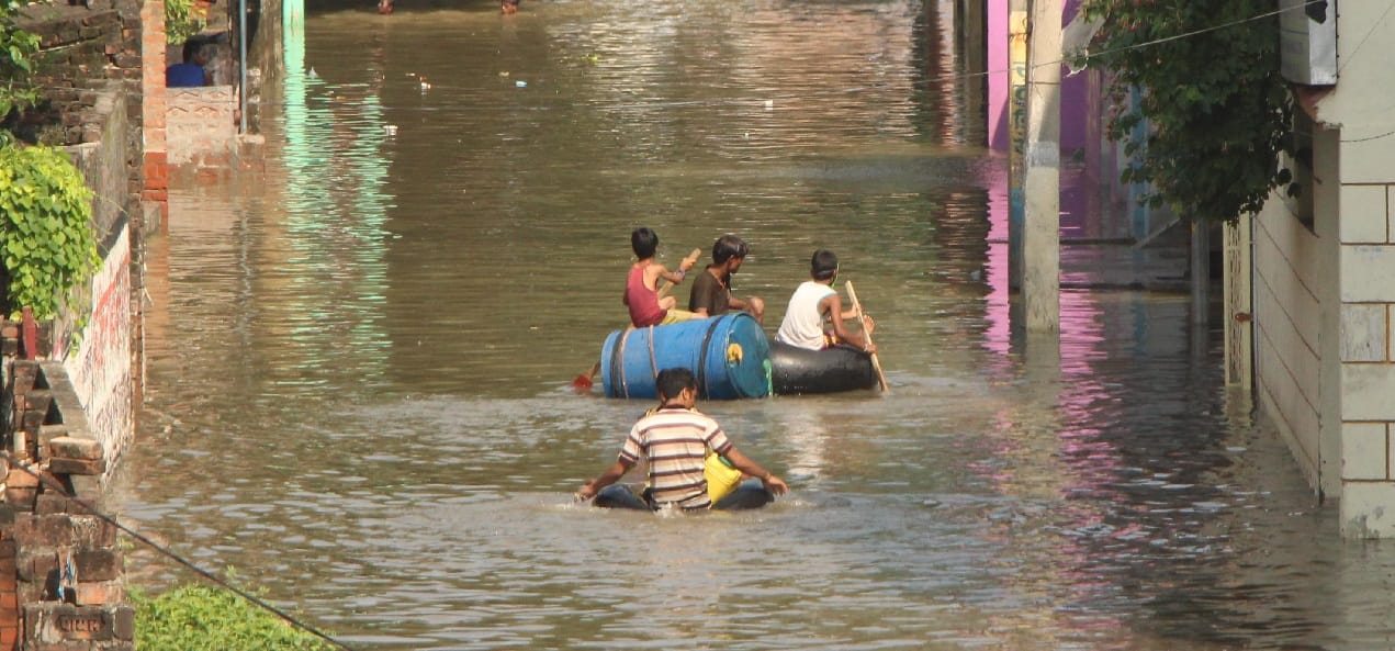 because of Flood 300 crore loss in Varanasi