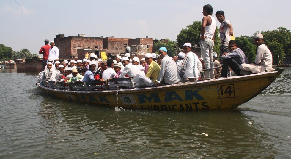 because of Flood 300 crore loss in Varanasi