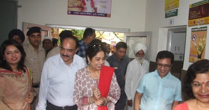 MP Kirron Kher, demanded in the Punjab-Haryana jobs