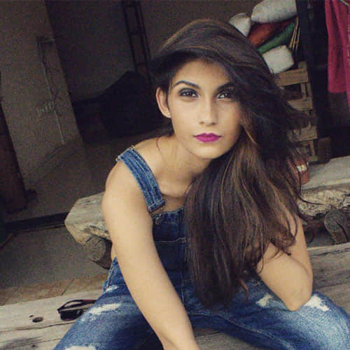 deepak tijori's daughter samara tijori in instagram