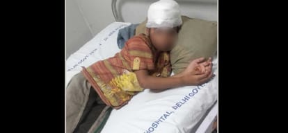 father abandon two daughters, when they reaches almost to death rescued by delhi cops 