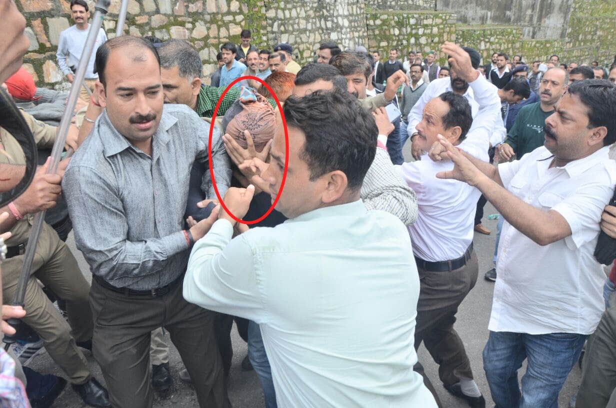 Yug murder case accused beaten up by public in court premises
