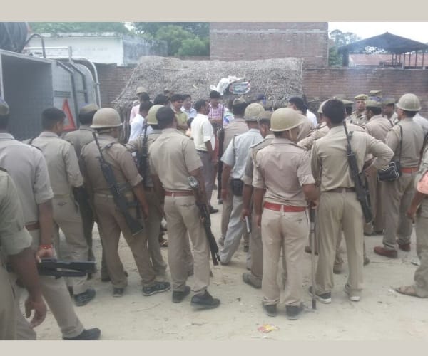 Clash for land in Bahraich.