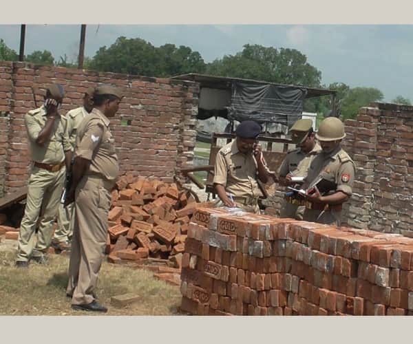 Clash for land in Bahraich.