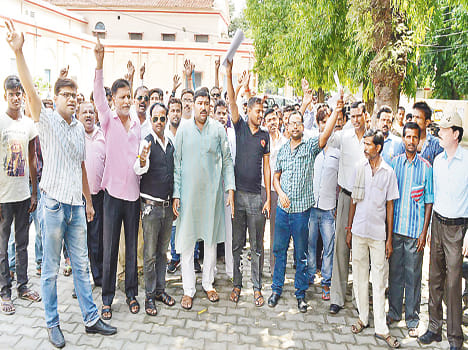 GST tell drawbacks sullen businessman
