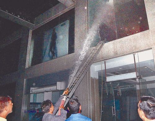 Cosmos mall fire, panic resembled chaos