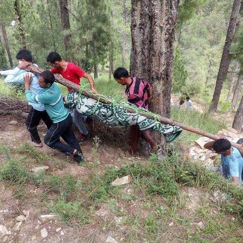 Four die as car falls into gorge in Mandi Himachal Pradesh