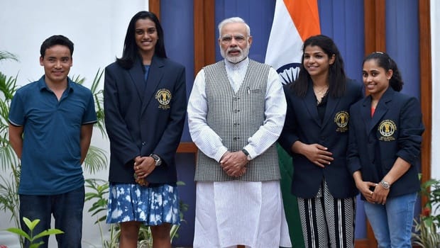 Modi meets Sindhu, Sakshi, Dipa and other athletes