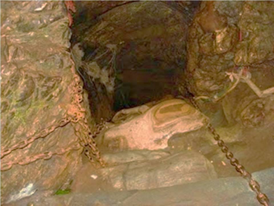 cave with world end mystery 