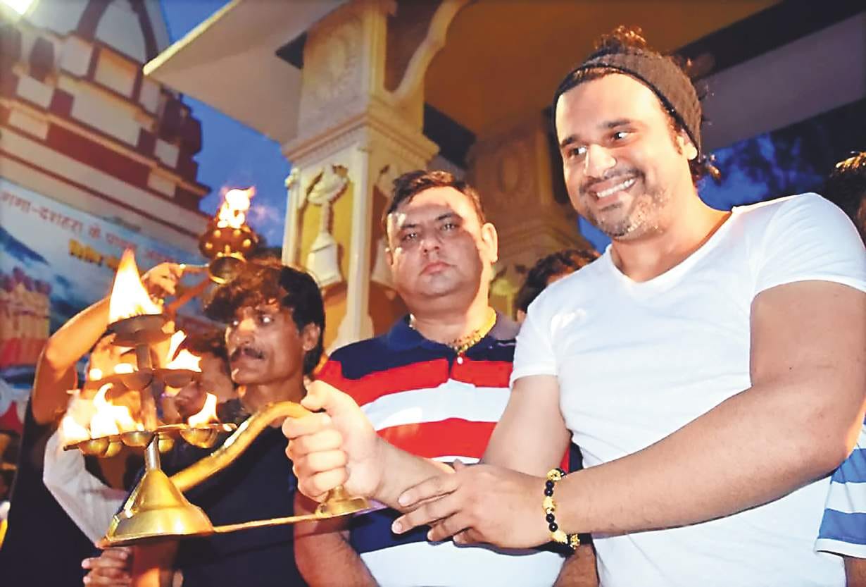 Father came to Haridwar to bone immersion actor Krishna