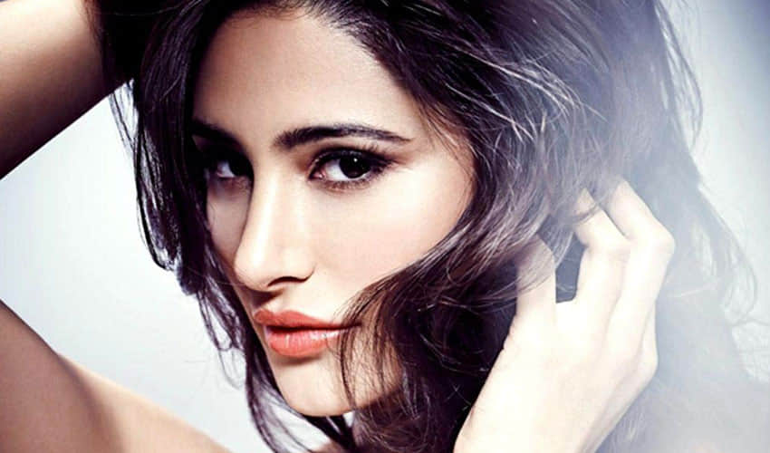 nargis fakri left india for her disease