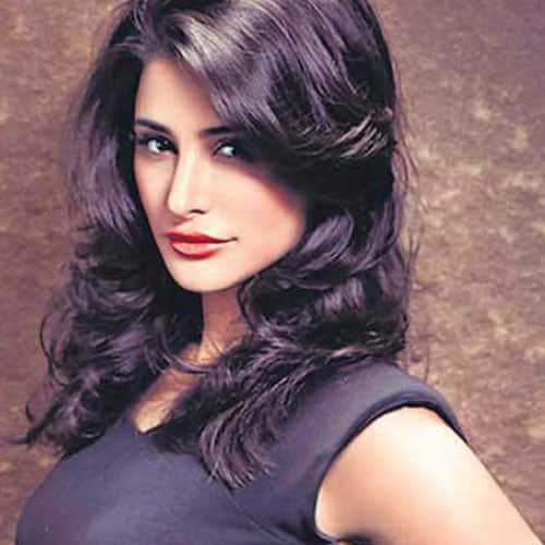 nargis fakri left india for her disease