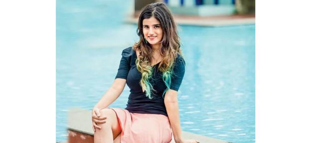 DJ Bravo and Shivranjani Singh New Song 2017 Viral on Social Media