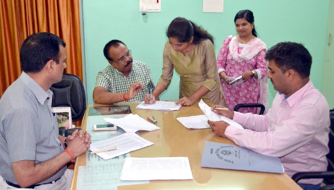 Alternative school trainee teachers filed
