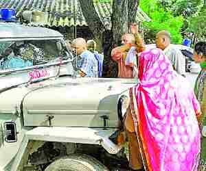 Two sects clashed infront of SDM