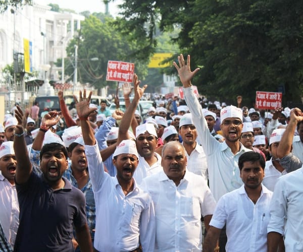computer teacher protest at cm office