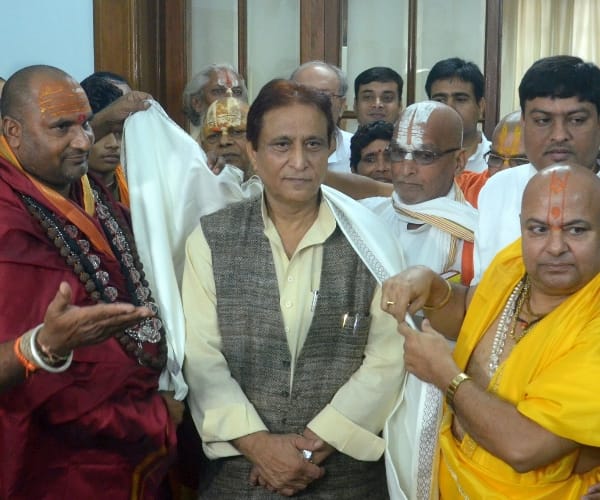  Azam Khan about bhagwadgeeta and quran.