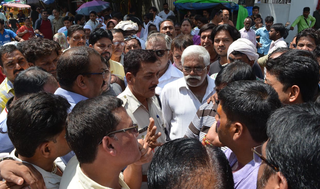 Uttar Pradesh couple was brutally beaten in Allahabad
