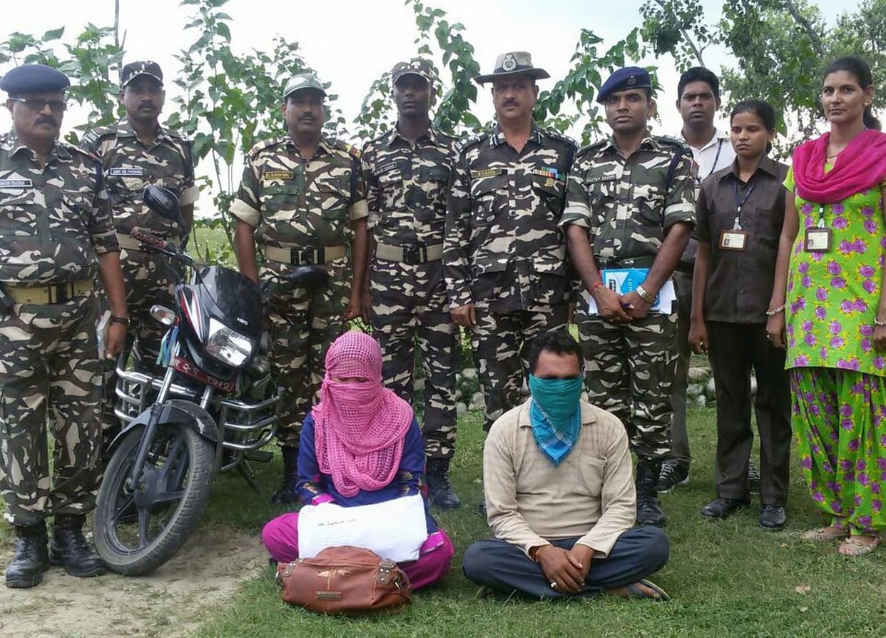 ssb arrested woman with charas on nepal border.