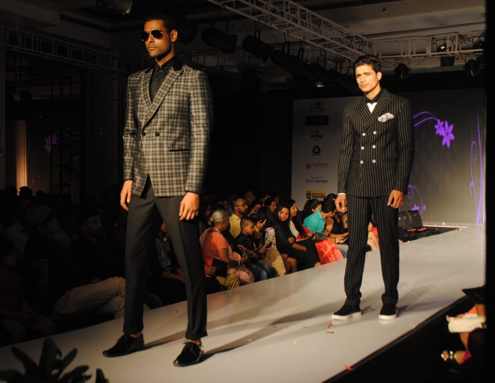 gauhar khan at dehradun fashion week
