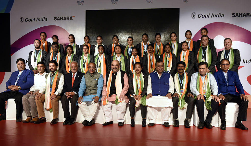 indian women hockey team members were forced to sit on train floor