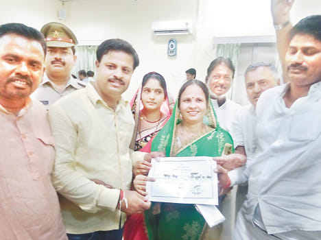 The district panchayat president Suman