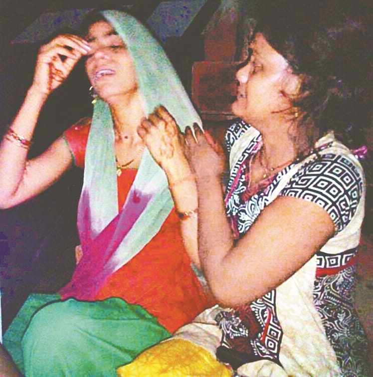 Murder of a woman in mining dispute