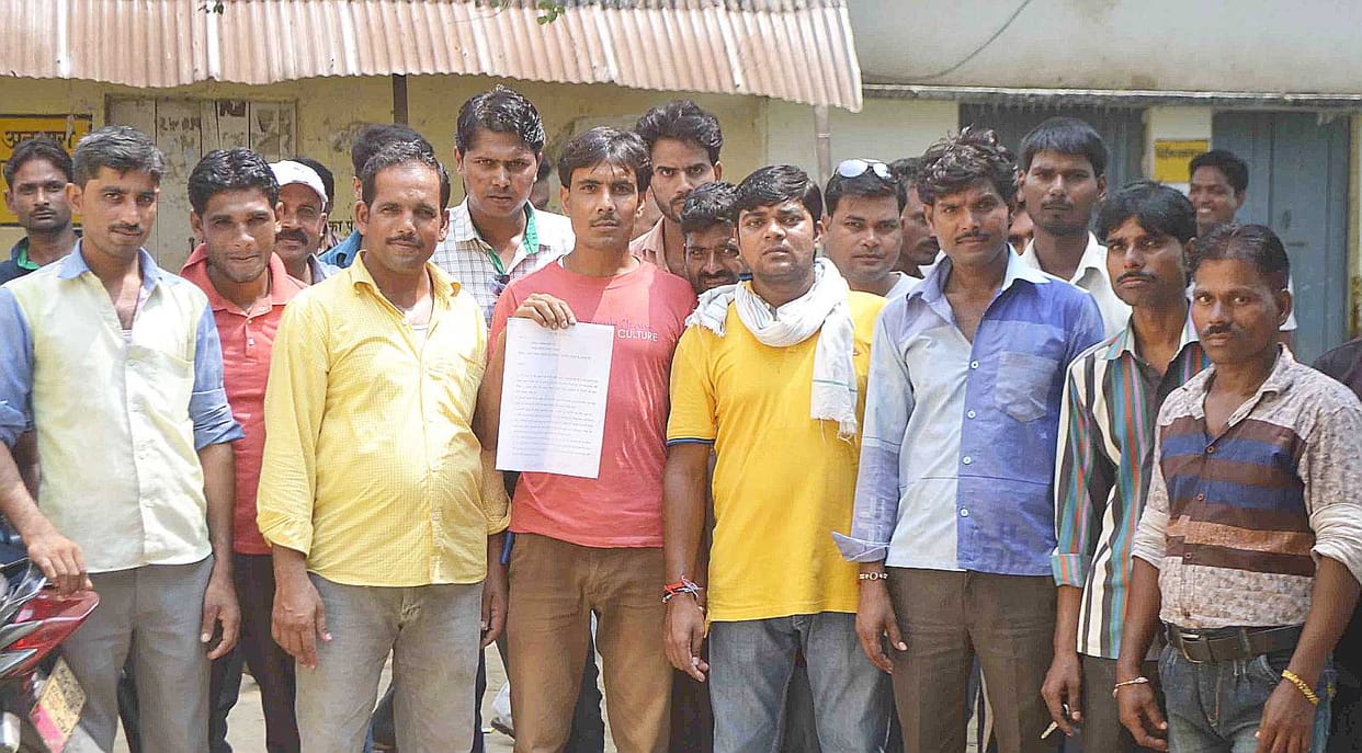 Private power delivered by staff Ultimatum to stop work